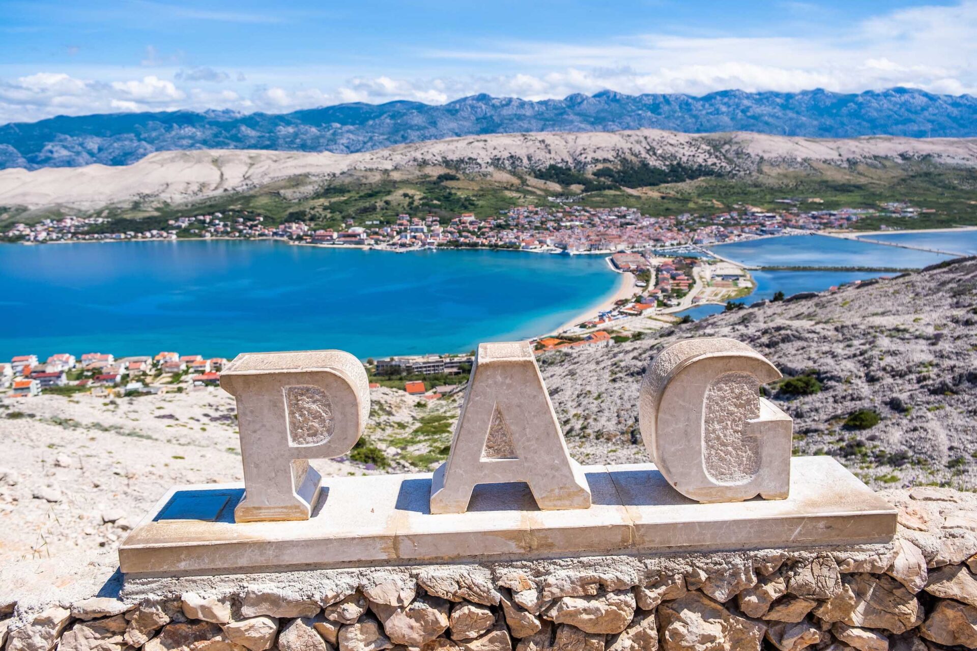 Otok Pag — kameni krajolik