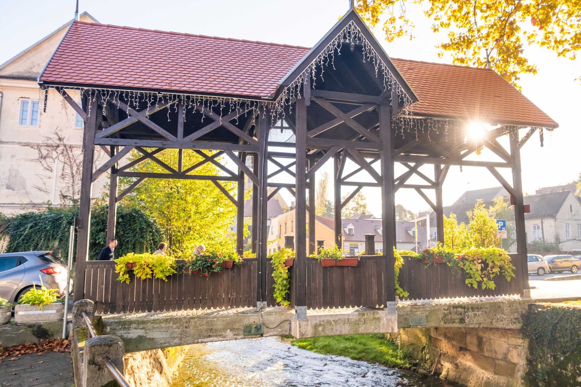 Samobor — grad i kulisa